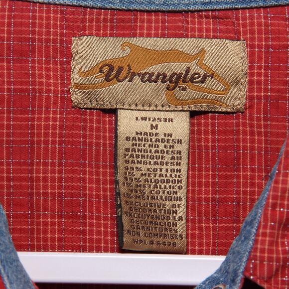 Vintage Wrangler Snap front Plaid shirt Size Medium - Picture 7 of 7
